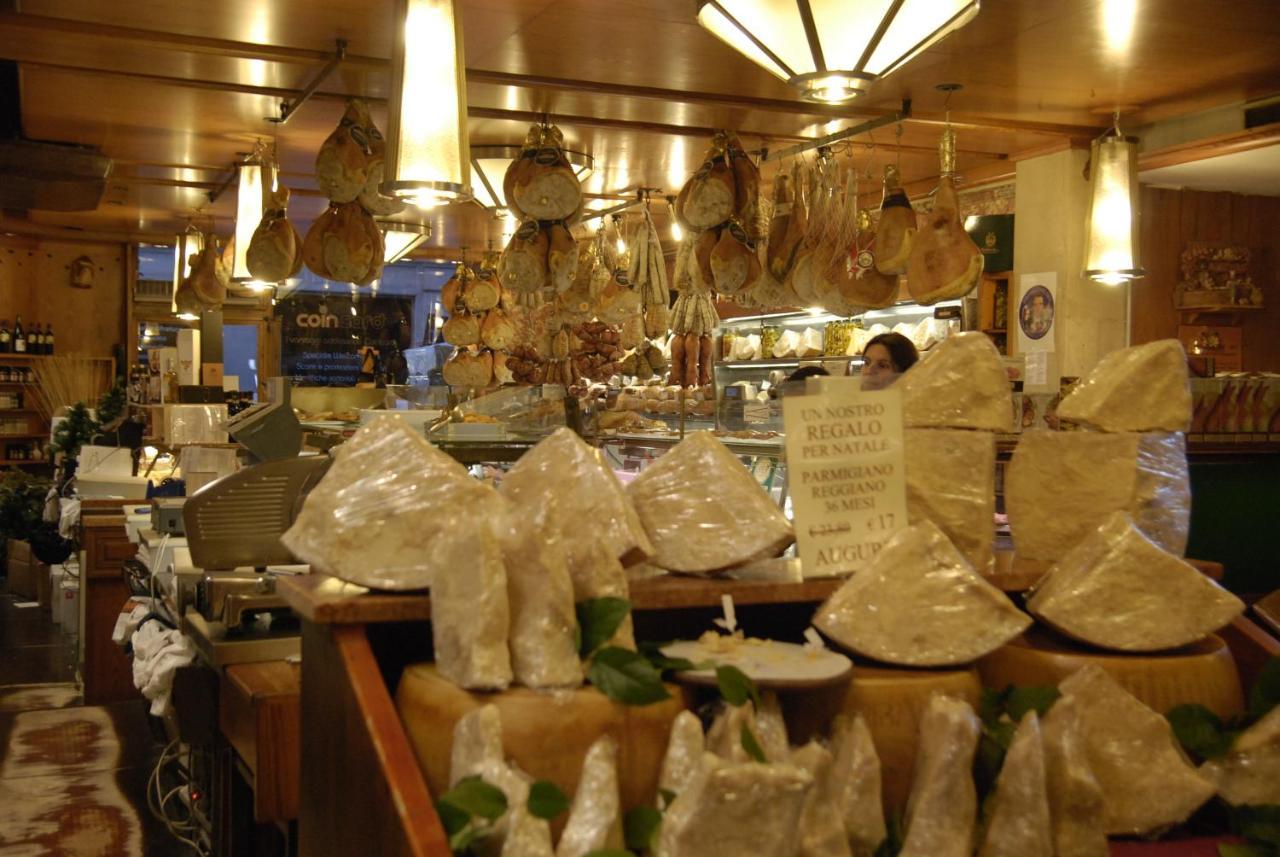 Ur-Nest Piazza Maggiore ボローニャ エクステリア 写真